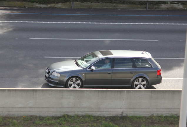 Audi RS6 Avant C5