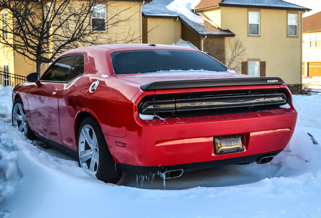 Dodge Challenger SRT-8