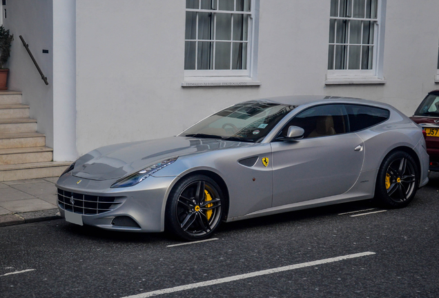 Ferrari FF