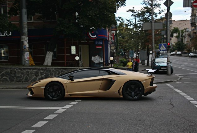 Lamborghini Aventador LP760-2 Oakley Design