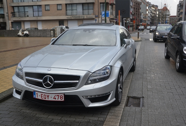 Mercedes-Benz CLS 63 AMG X218 Shooting Brake