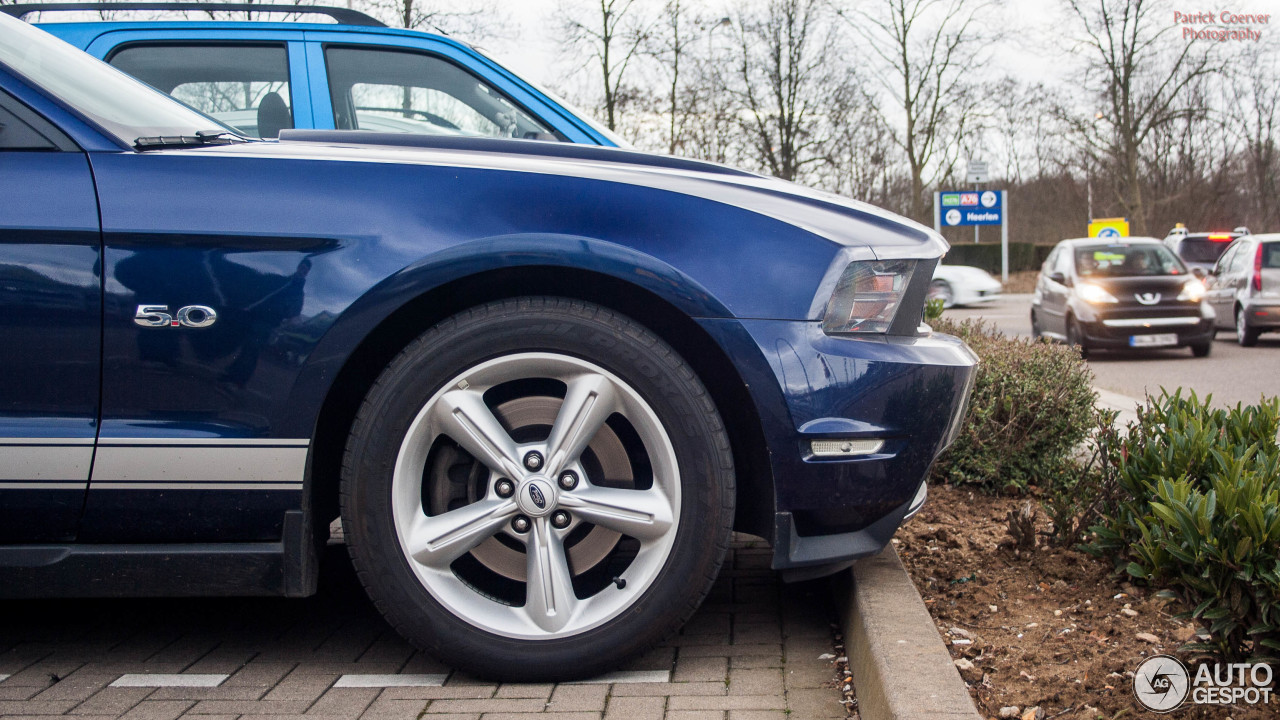 Ford Mustang GT 2011