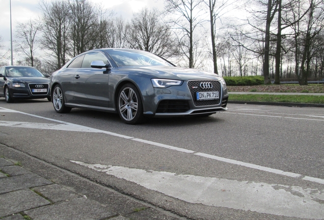 Audi RS5 B8 2012