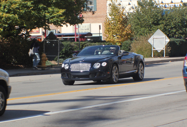 Bentley Continental GTC 2012