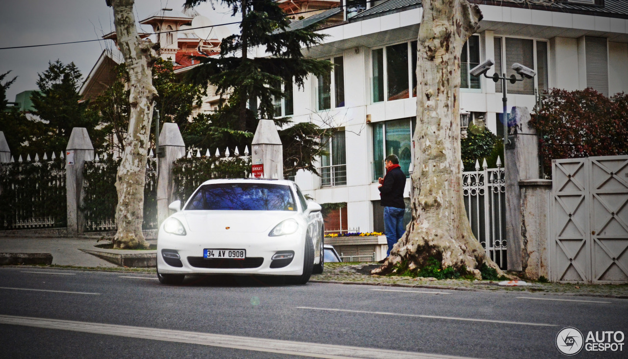 Porsche 970 Panamera Turbo MkI