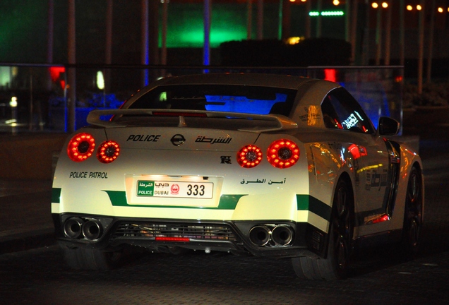 Nissan GT-R 2011