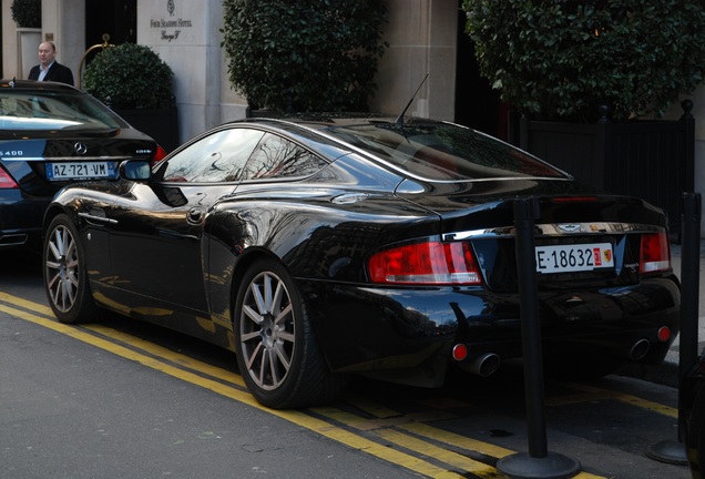 Aston Martin Vanquish S