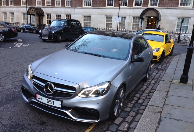 Mercedes-Benz E 63 AMG S W212