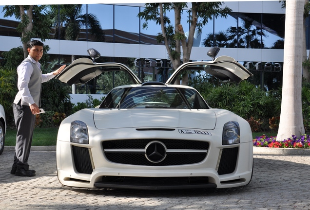 Mercedes-Benz FAB Design SLS AMG Gullstream