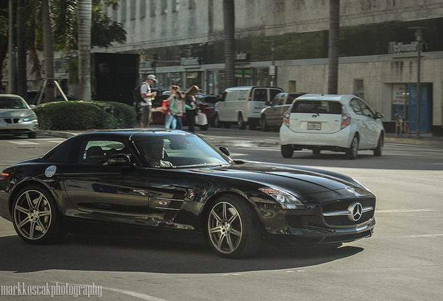 Mercedes-Benz SLS AMG