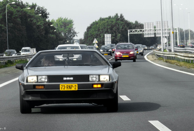 DeLorean DMC-12