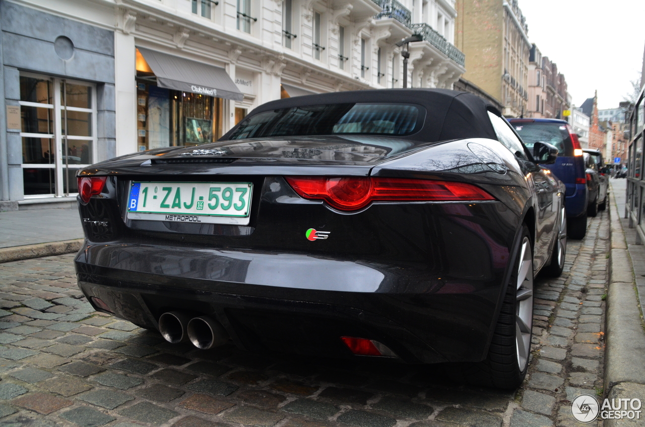 Jaguar F-TYPE S Convertible