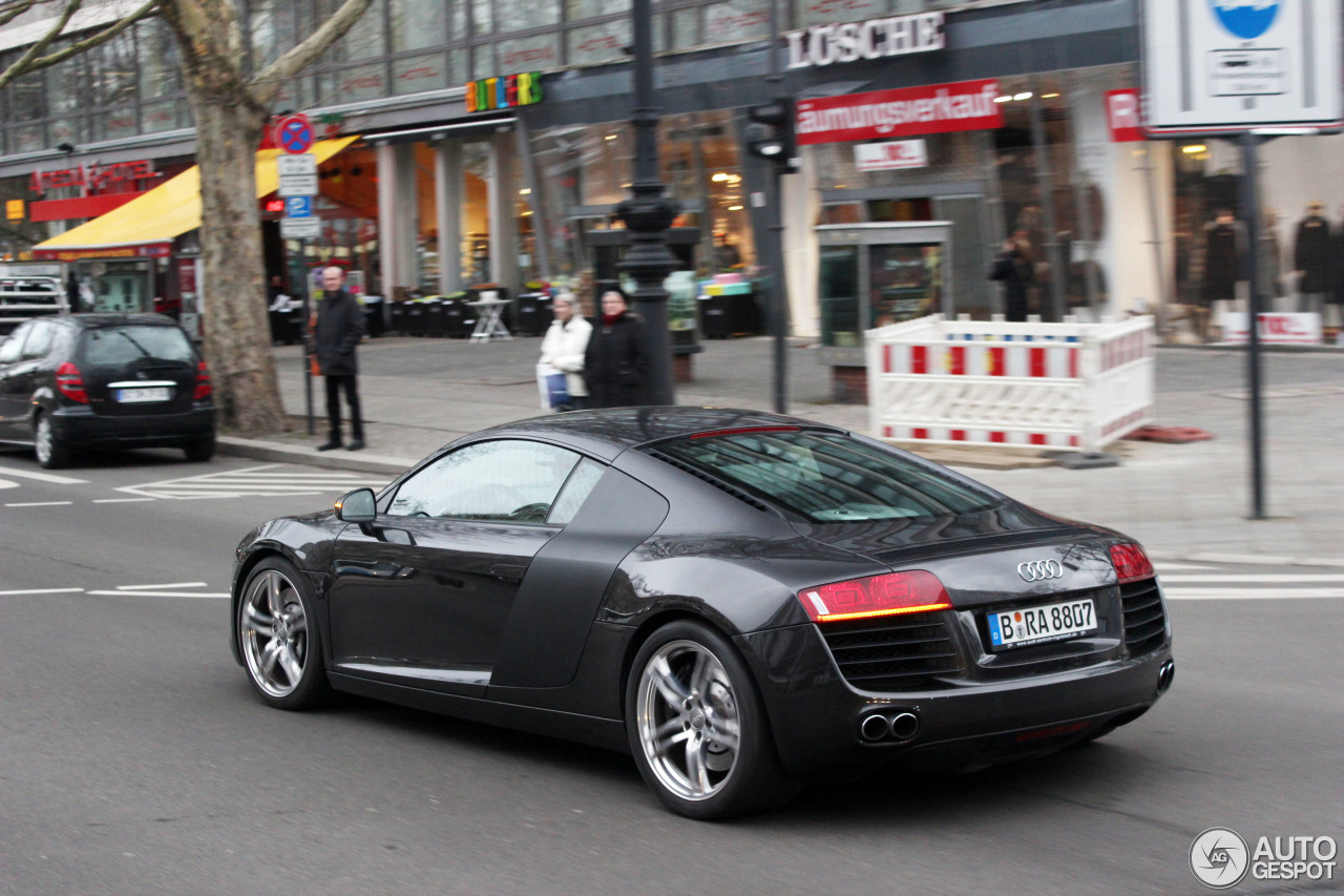 Audi R8