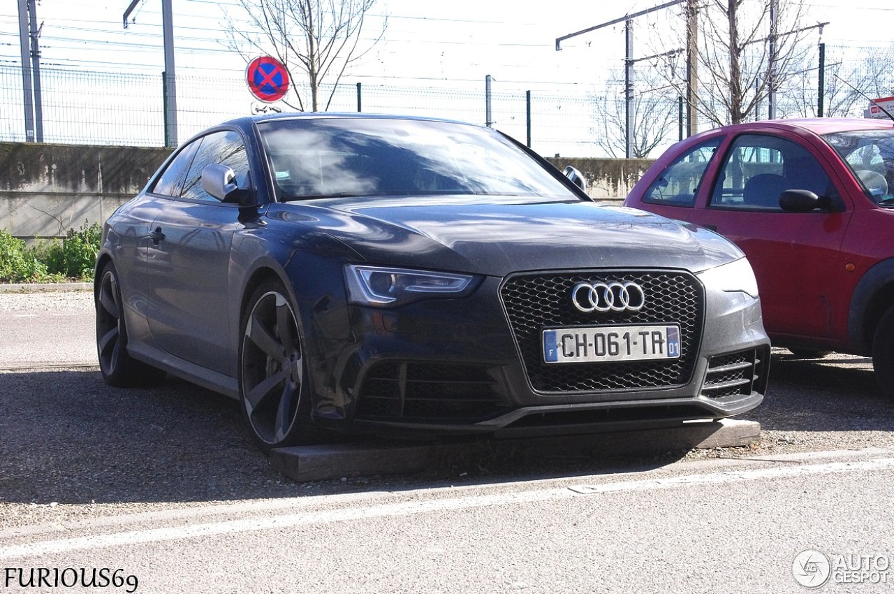 Audi RS5 B8 2012