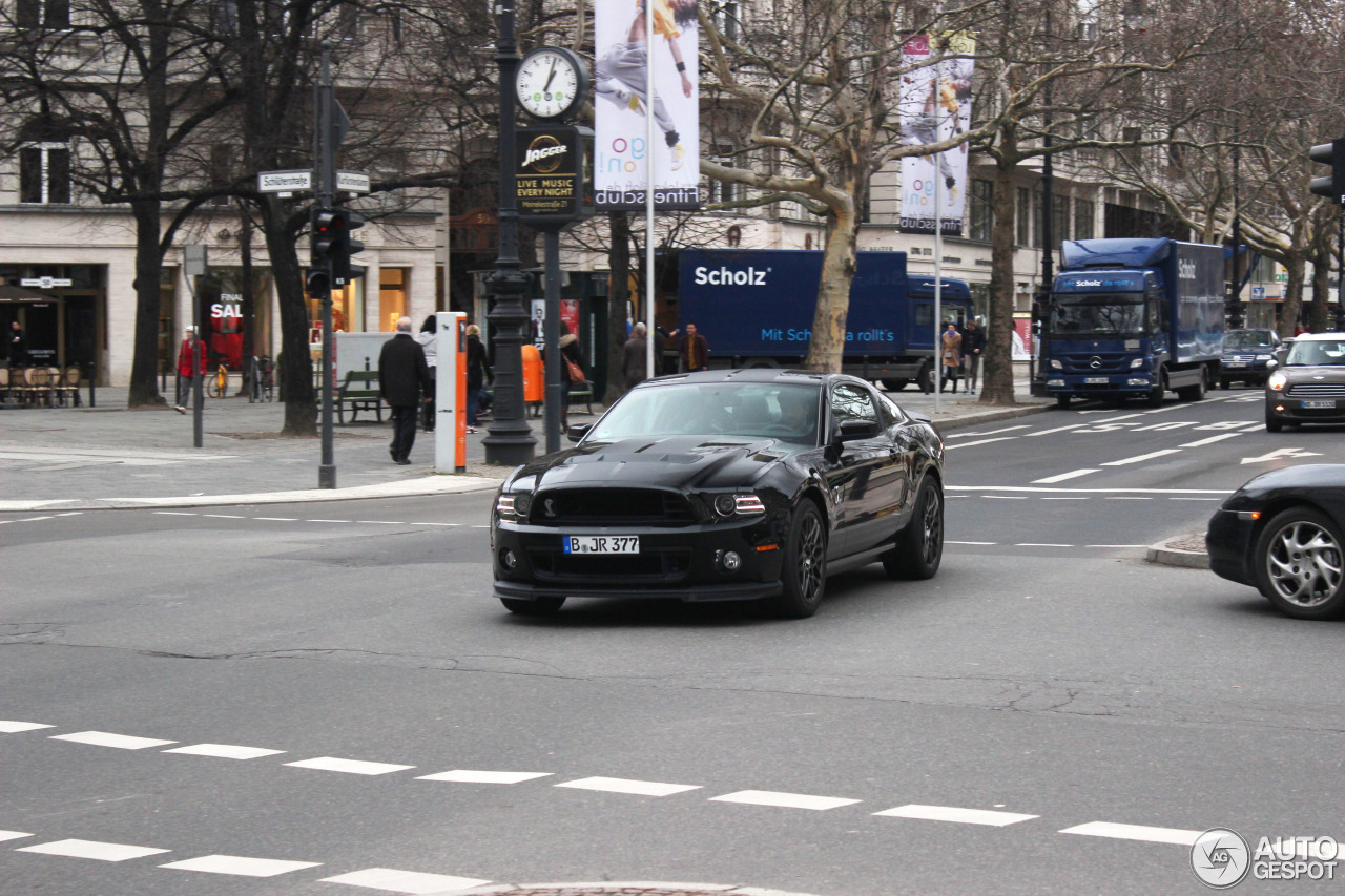 Ford Mustang Shelby GT500 2013