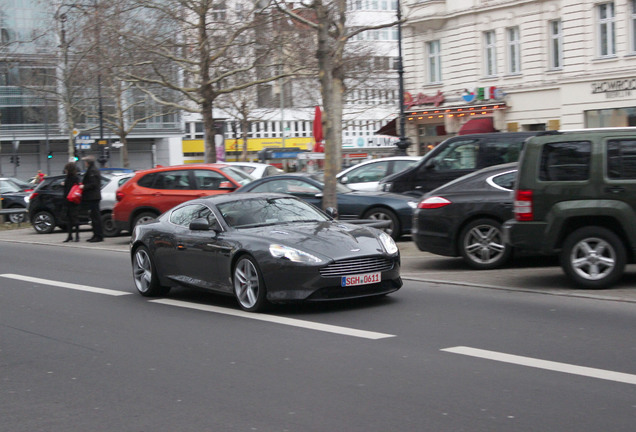 Aston Martin Virage 2011