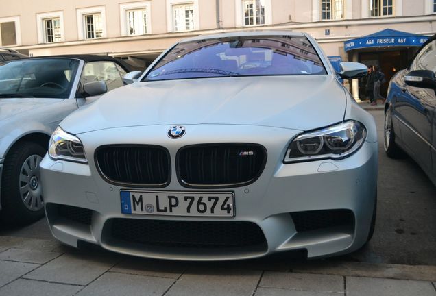 BMW M5 F10 2014