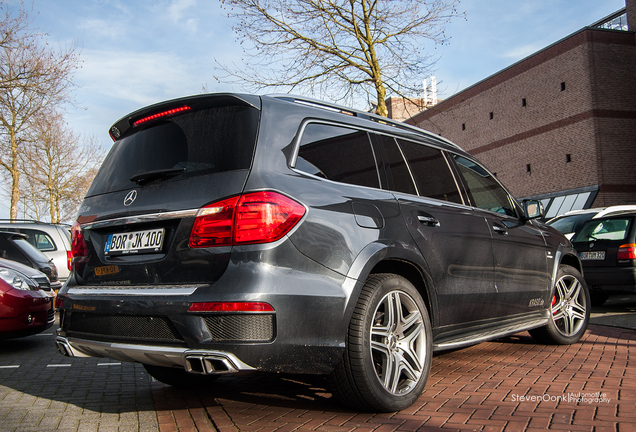 Mercedes-Benz GL 63 AMG X166