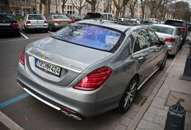 Mercedes-Benz S 63 AMG V222