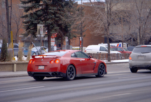 Nissan GT-R 2011