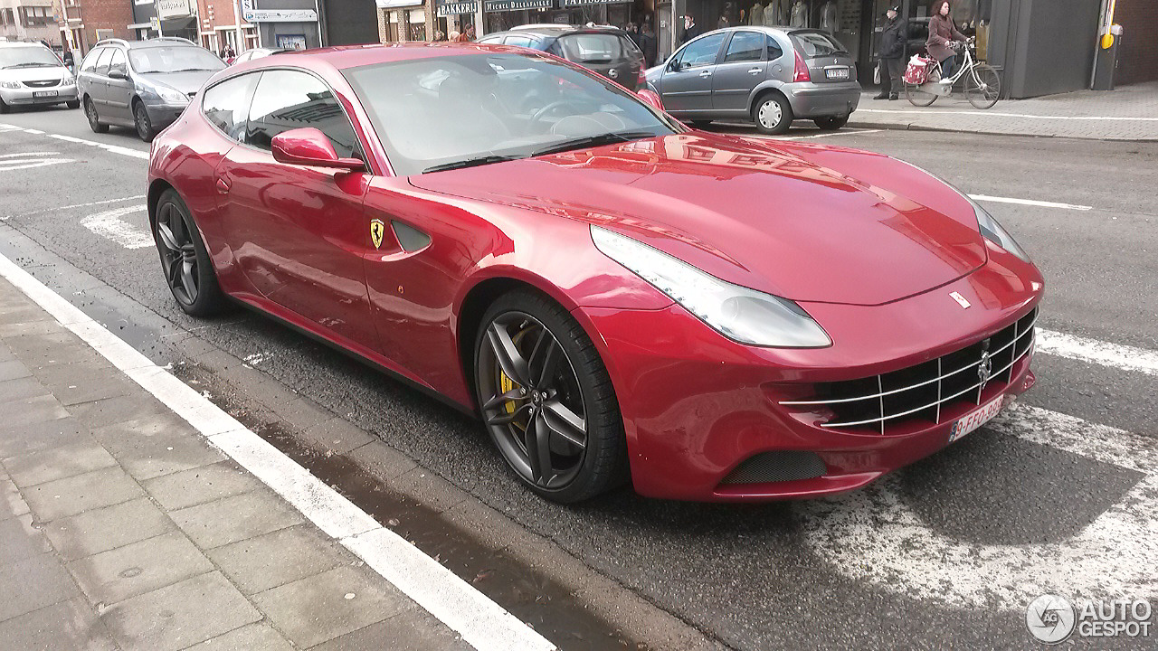 Ferrari FF