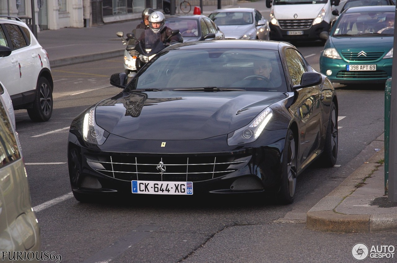 Ferrari FF