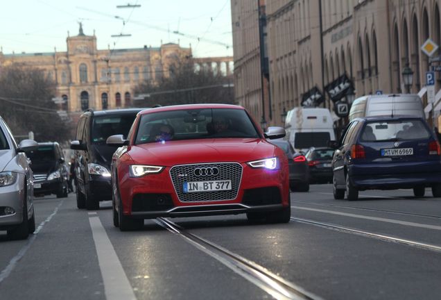 Audi RS5 B8 2012