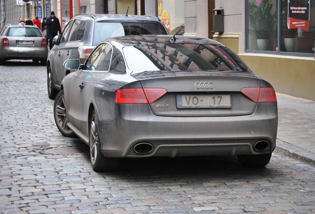 Audi RS5 B8 2012