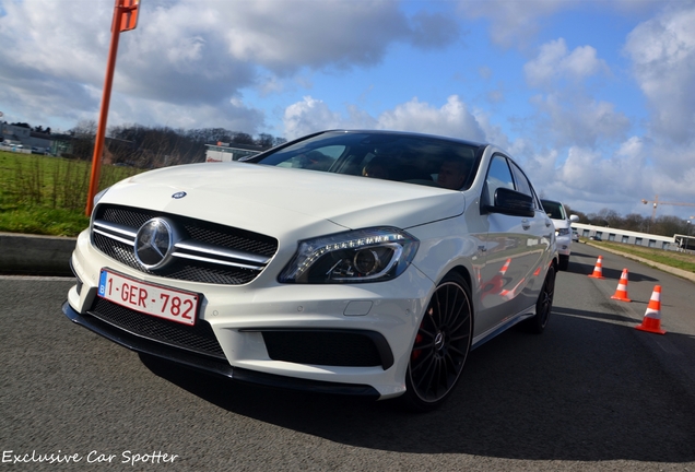 Mercedes-Benz A 45 AMG