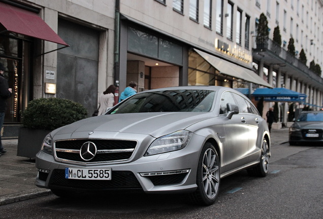 Mercedes-Benz CLS 63 AMG X218 Shooting Brake