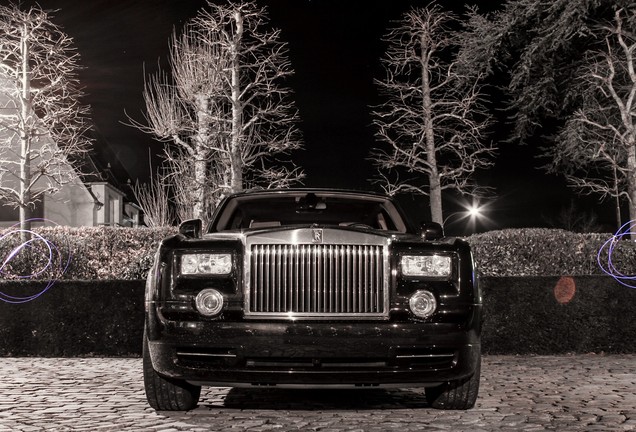 Rolls-Royce Phantom Spirit of Ecstasy Centenary Edition