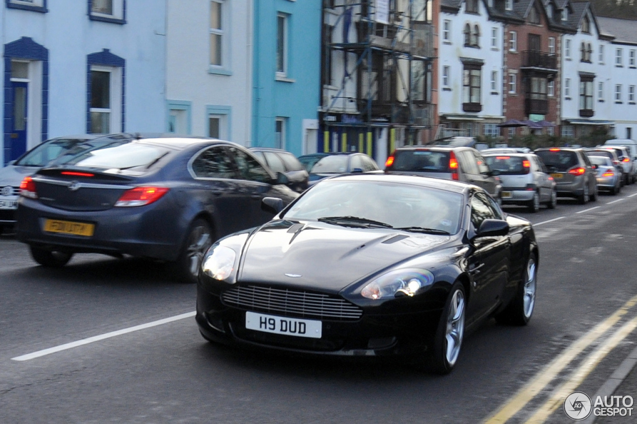 Aston Martin DB9