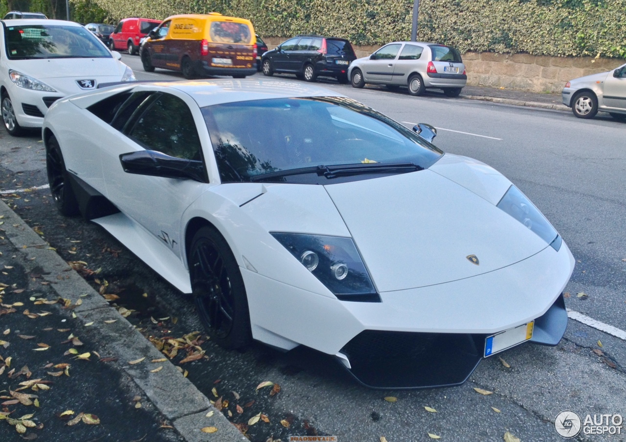 Lamborghini Murciélago LP670-4 SuperVeloce