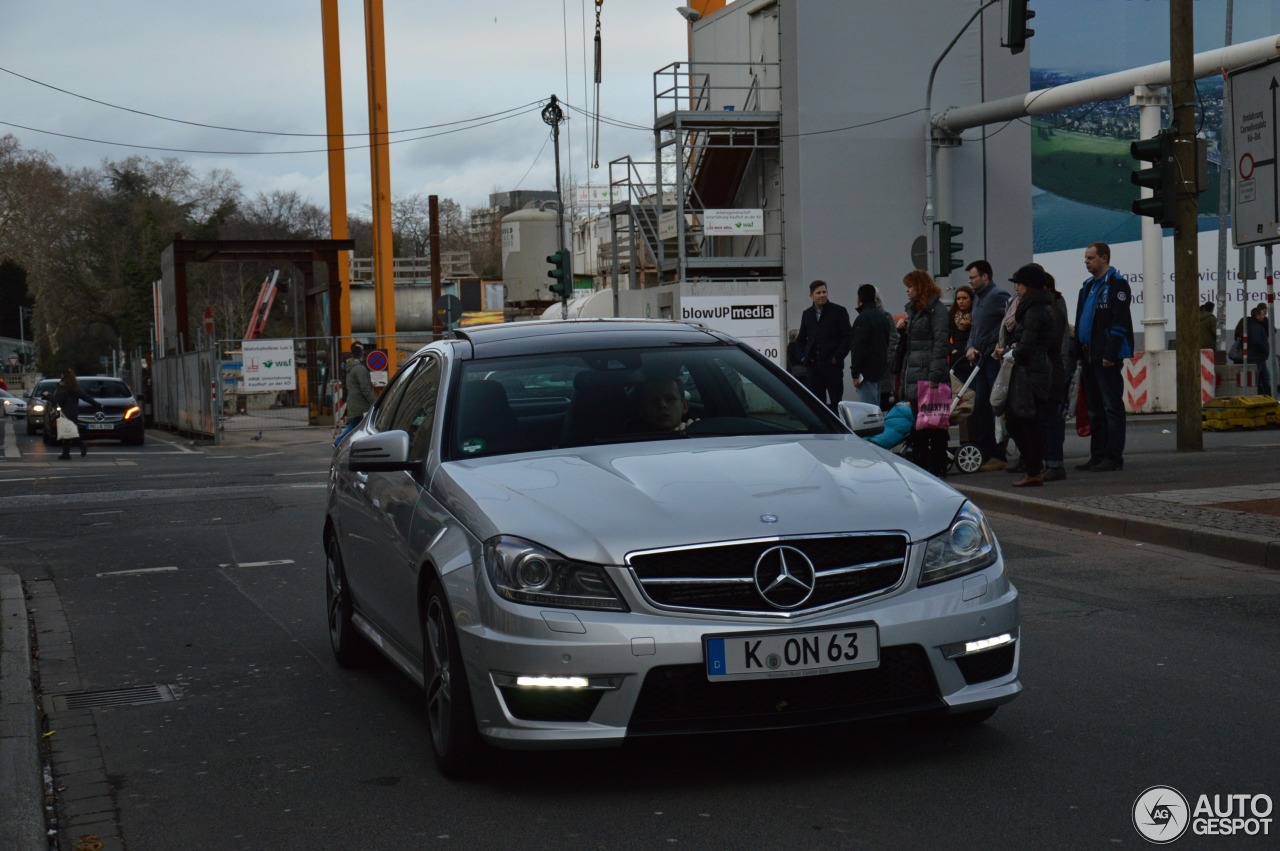 Mercedes-Benz C 63 AMG Coupé