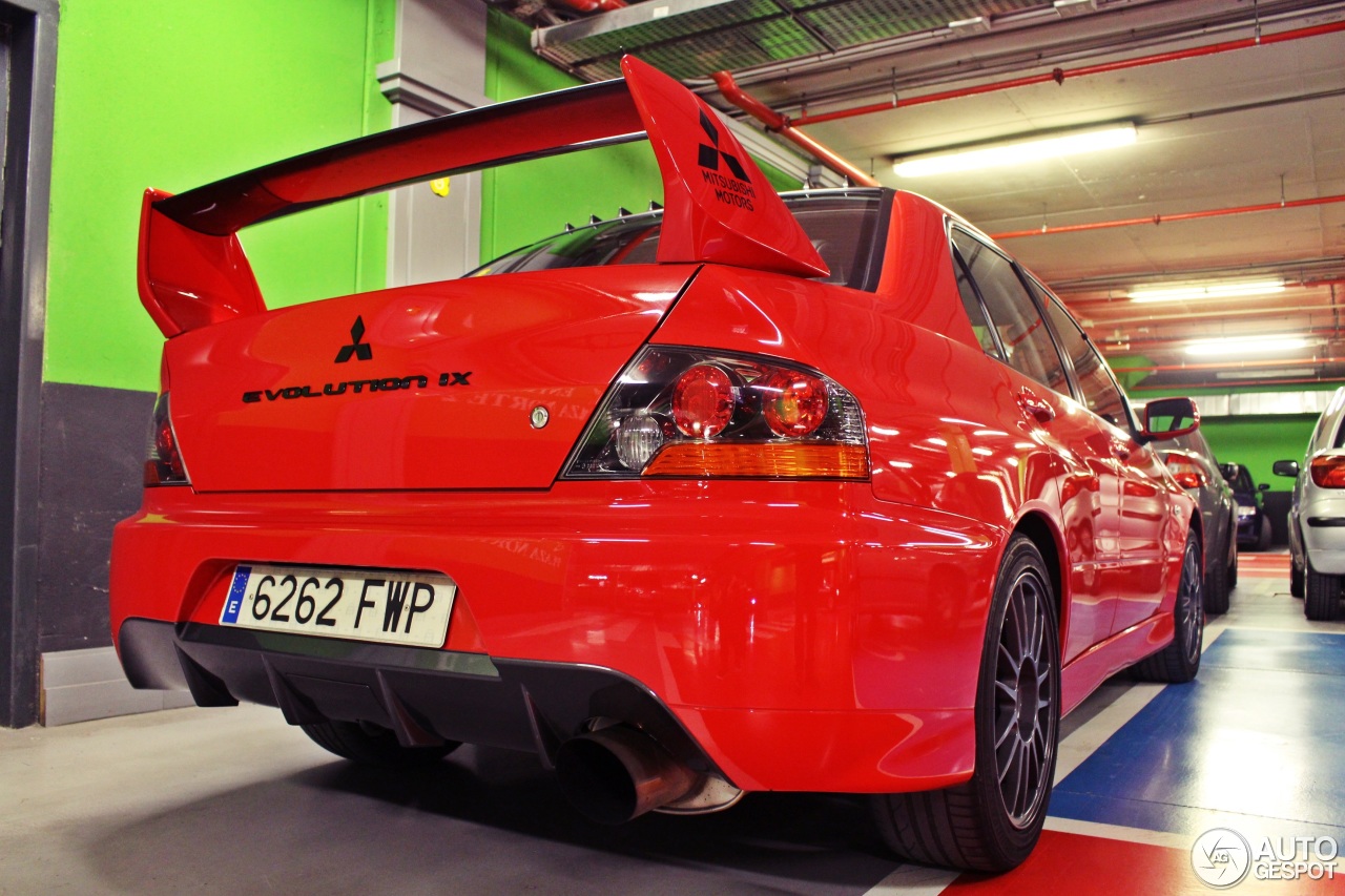 Mitsubishi Lancer Evolution IX