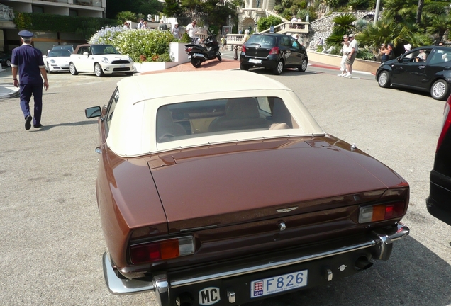 Aston Martin V8 Volante 1979-1989