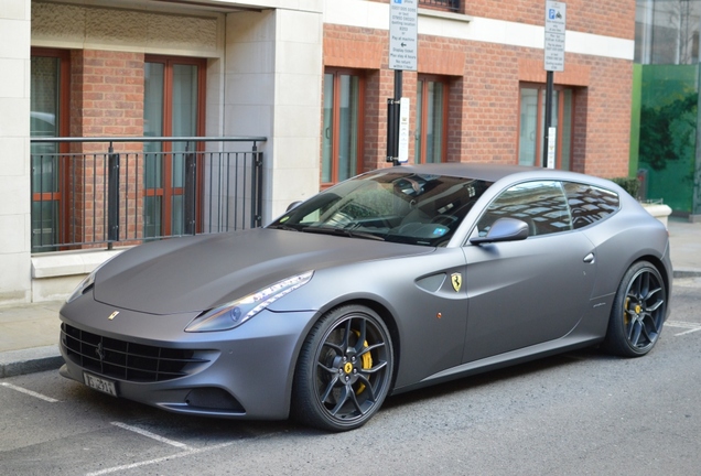 Ferrari FF