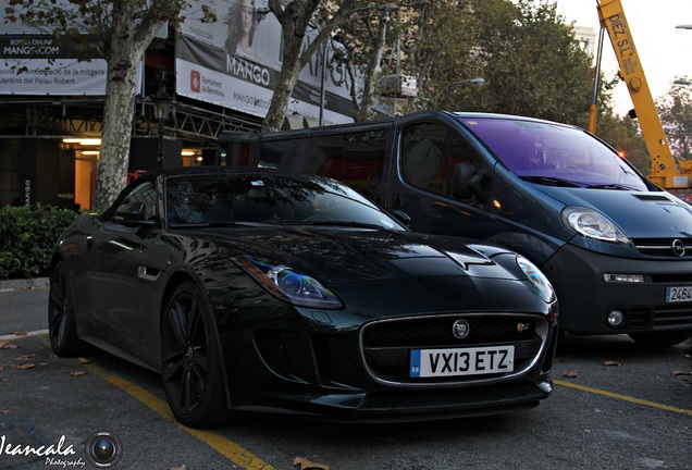 Jaguar F-TYPE S Convertible