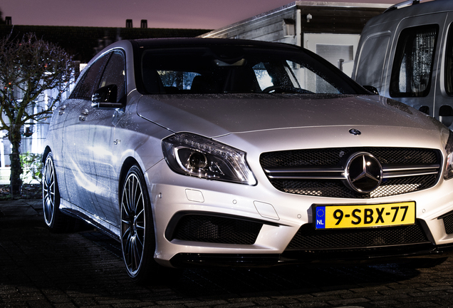 Mercedes-Benz A 45 AMG