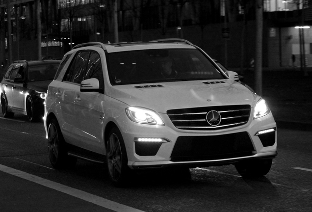 Mercedes-Benz ML 63 AMG W166