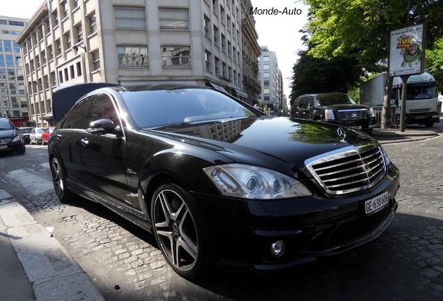 Mercedes-Benz S 63 AMG W221