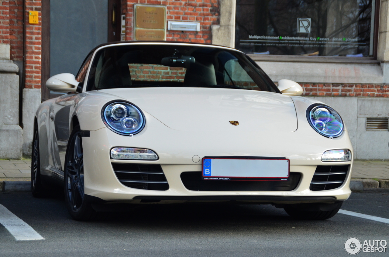 Porsche 997 Carrera 4S Cabriolet MkII