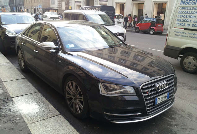 Audi S8 D4