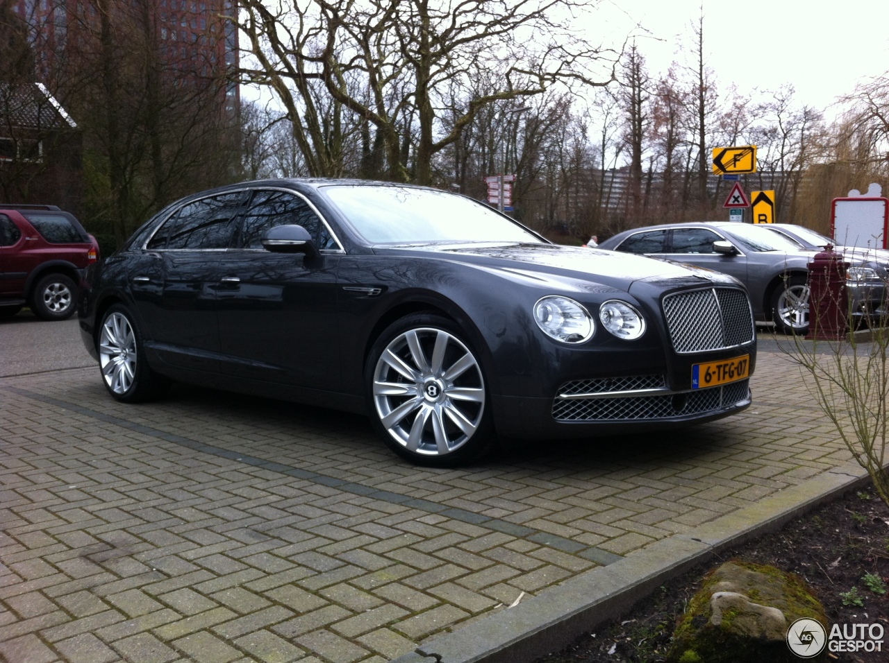 Bentley Flying Spur W12