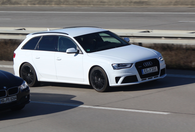 Audi RS4 Avant B8