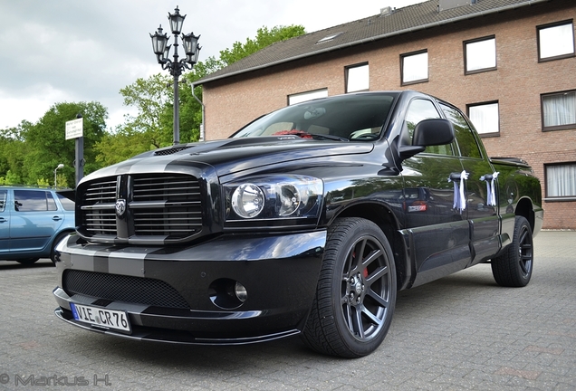 Dodge RAM SRT-10 Quad-Cab