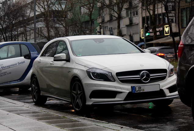 Mercedes-Benz A 45 AMG