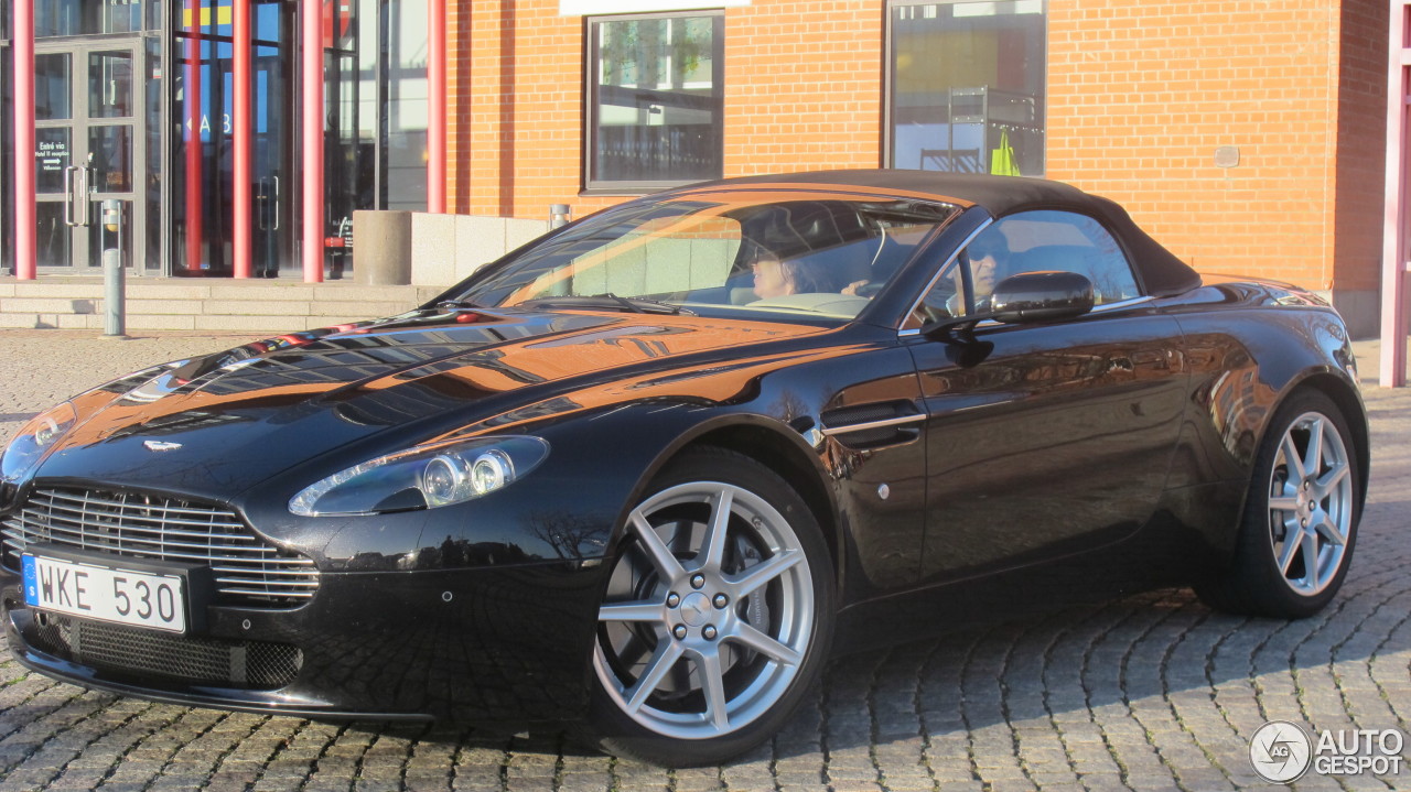 Aston Martin V8 Vantage Roadster