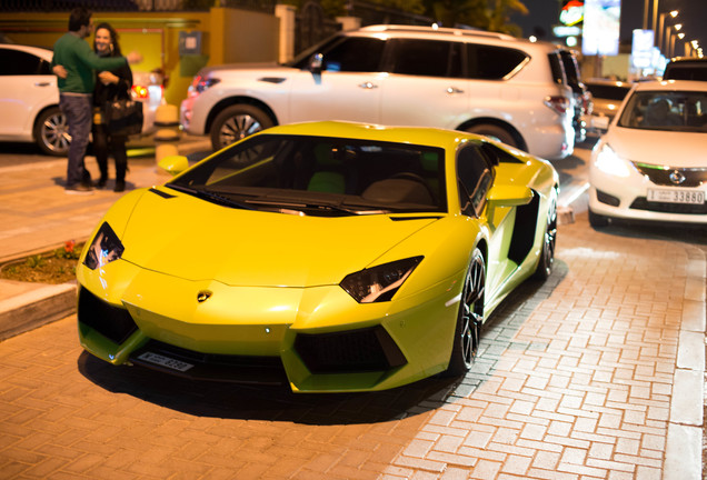 Lamborghini Aventador LP700-4