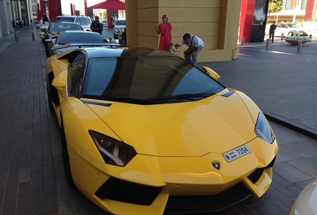 Lamborghini Aventador LP700-4